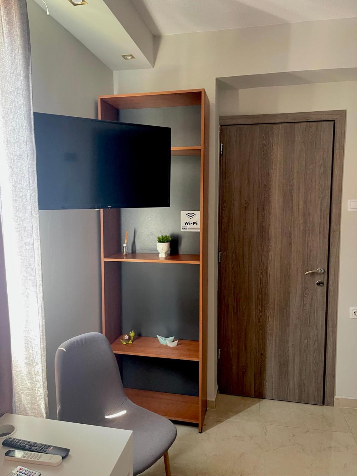 Sunny Apartment 1 Serres Bagian luar foto